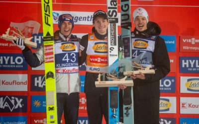 Harry-Glaß-Schanze in der Sparkasse Vogtland Arena feiert ihre Premiere mit slowenischem Doppelsieg